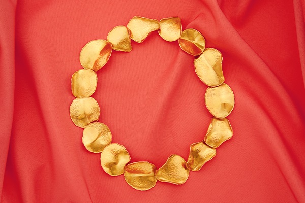 Fine Jewelry & Luxury Handbags