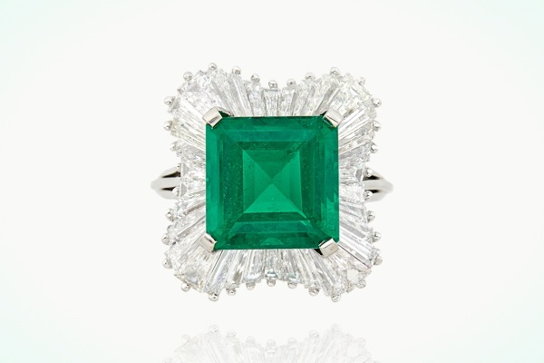 Important Jewelry