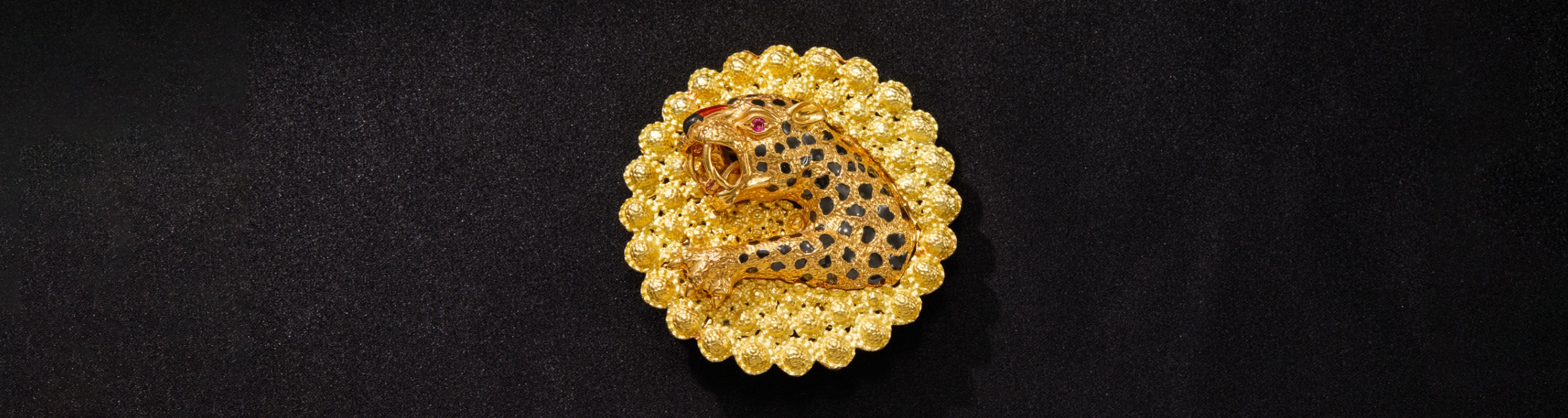 Fine Jewelry & Luxury Handbags