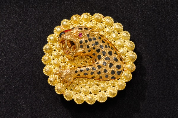 Fine Jewelry & Luxury Handbags