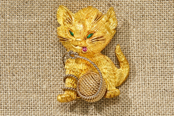 Fine Jewelry & Luxury Handbags