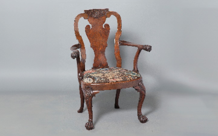 English & Continental Furniture & Decorative Arts