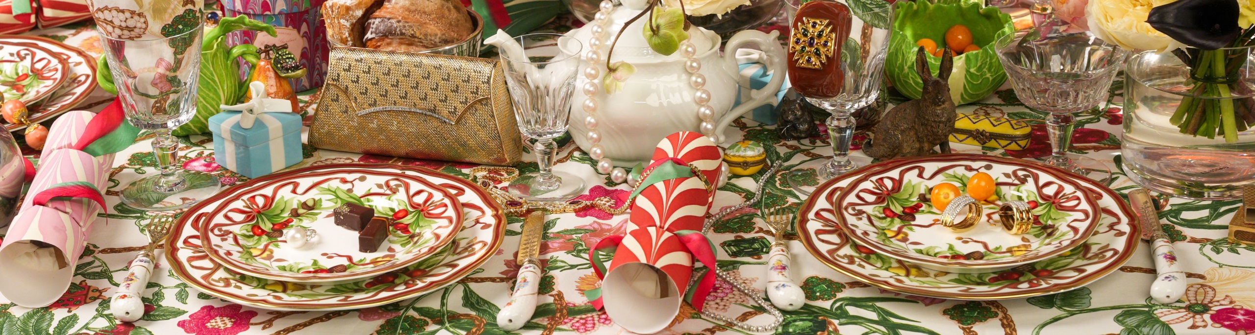 Entertaining with Style & Holiday Gifts