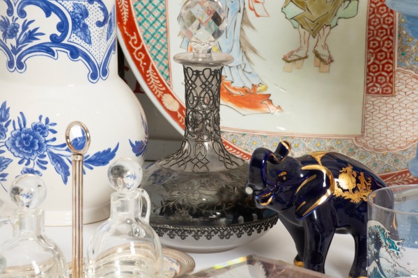 Shopping at Hayloft Auctions! May 2026