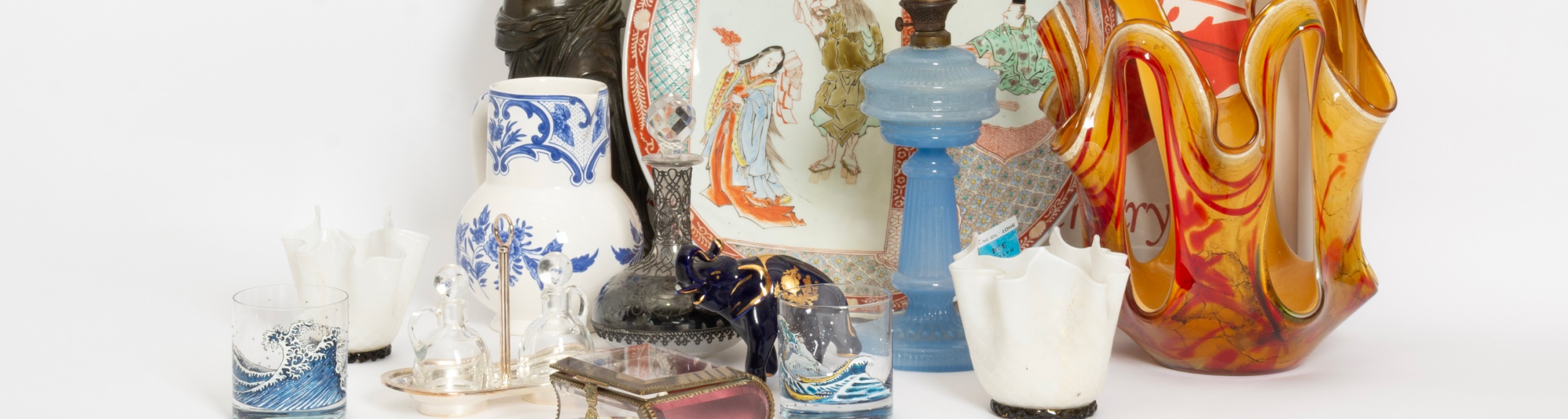 Shopping at Hayloft Auctions! May 2026