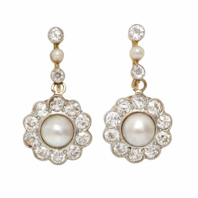 Lot 86 - Pair of Gold, Cultured Pearl, Cultured Button Pearl and Diamond Pendant-Earclips