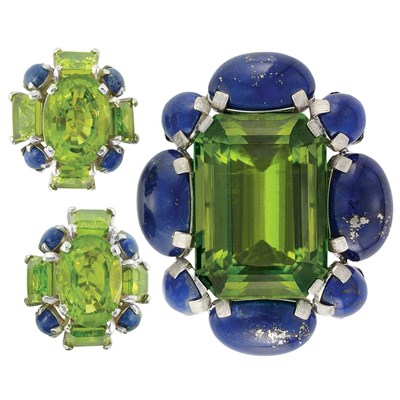 Lot 56 - White Gold, Peridot and Lapis Brooch and Pair of Earclips