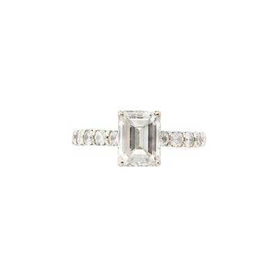 Lot 223 - White Gold and Diamond Ring