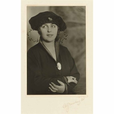 Lot 287 - GRINBERG, ALEXANDER (1885-1979) [Two portraits...