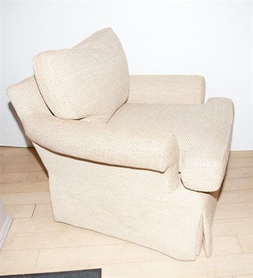 Lot 566 - Upholstered Club Chair