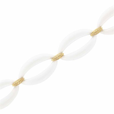 Lot 395 - White Agate, Gold and Diamond Bracelet