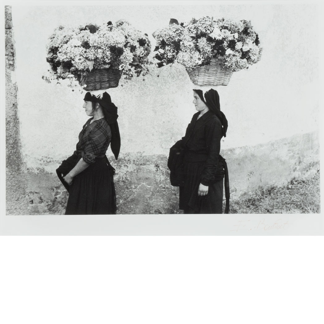 Lot 270 - BOUBAT, EDOUARD (1923-1999) [Femmes aux Fleurs,...