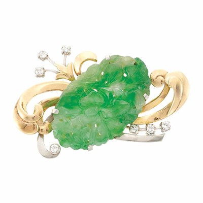 Lot 158 - Two-Color Gold, Carved Jade and Diamond Brooch