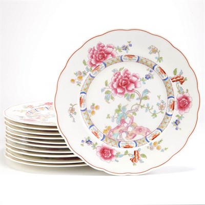 Lot 520 - Set of Eleven English Porcelain Dinner Plates...