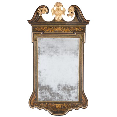 Lot 290 - George II Green Japanned and Parcel Gilt Pier...