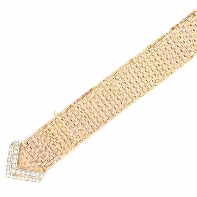 Lot 147 - Gold and Diamond Buckle Slide Bracelet