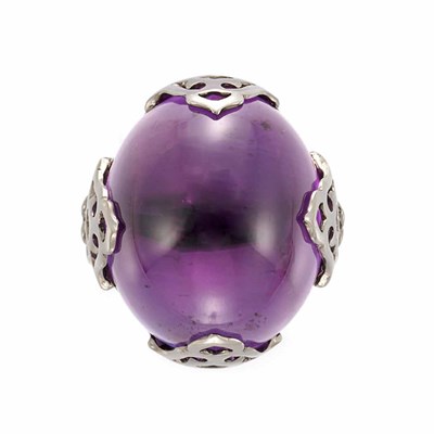 Lot 212 - Blackened Gold and Cabochon Amethyst Ring, Piranesi