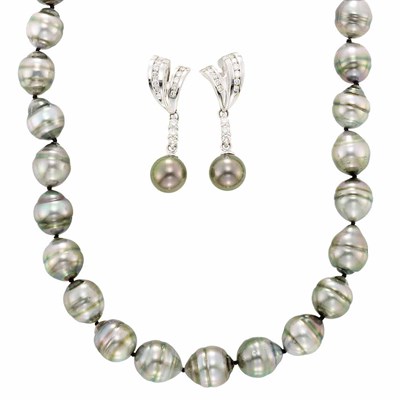 Lot 209 - Semi-Baroque Gray Cultured Pearl Necklace and Pair of White Gold, Diamond and Gray Cultured Pearl Pendant-Earrings
