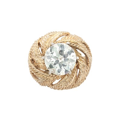 Lot 286 - Gold and Diamond Dome Ring