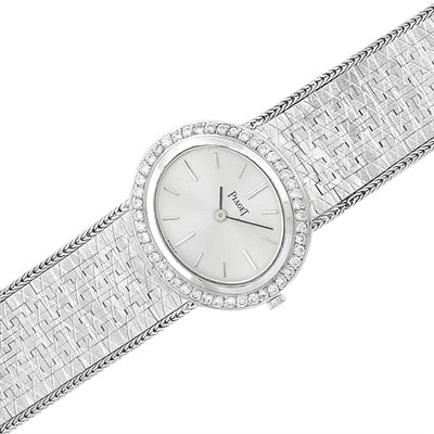Lot 86 - Lady's White Gold and Diamond Wristwatch, Piaget