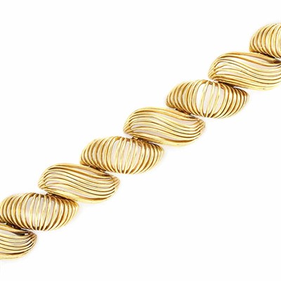 Lot 159 - Gold Bracelet