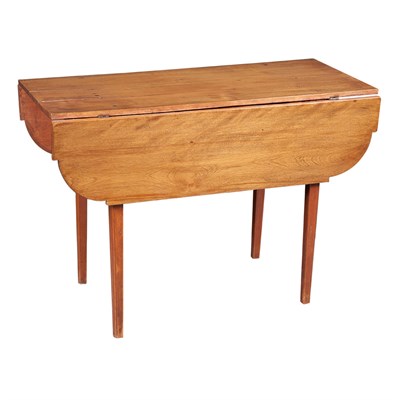 Lot 203A - Federal Maple Drop-Leaf Table 19th Century The...