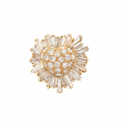 Lot 390 - Gold and Diamond Ballerina Ring