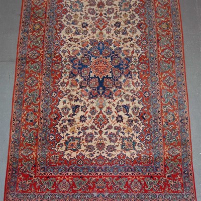 Lot 591 - Isfahan Rug Central Iran, mid 20th century The...