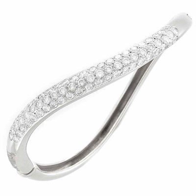 Lot 208 - White Gold and Diamond Bangle Bracelet