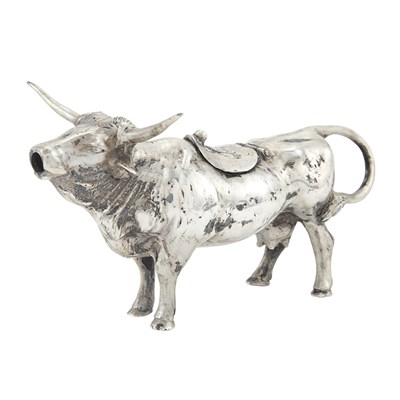 Lot 242 - Silver Cow Creamer Realistically modeled as a...