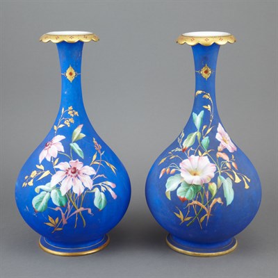 Lot 143 - Pair of Paris Porcelain Vases 19th Century...
