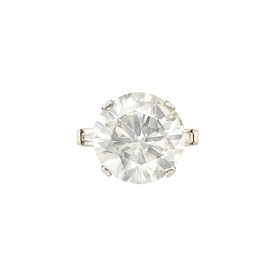 Lot 250 - Platinum, Fancy Light Gray Diamond and Diamond Ring