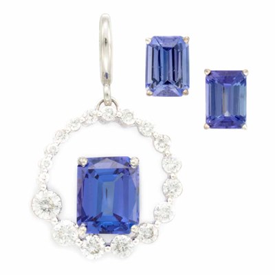 Lot 202 - Pair of White Gold and Tanzanite Stud Earrings and Diamond and Tanzanite Pendant