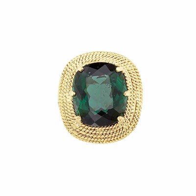 Lot 548 - Gold and Tourmaline Ring