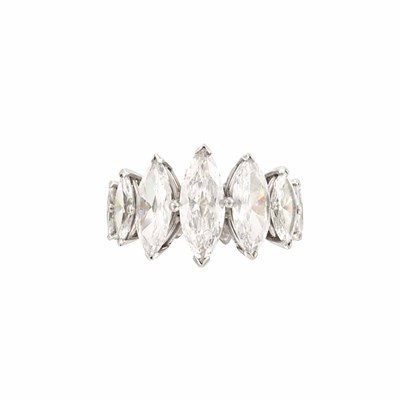 Lot 466 - Platinum and Diamond Band Ring