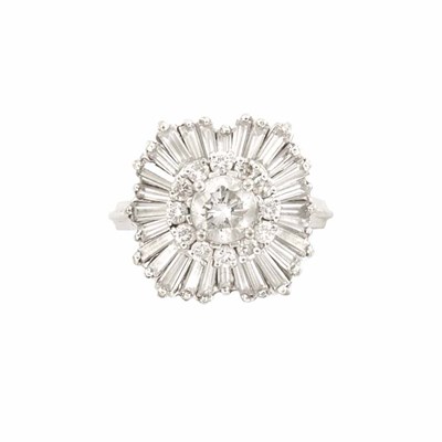 Lot 249 - White Gold and Diamond Ballerina Ring