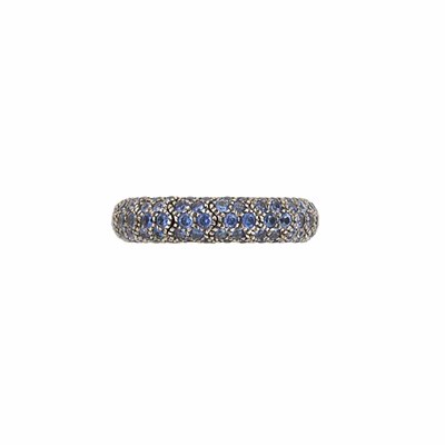 Lot 439 - Blackened Gold and Sapphire Expandable Bombe Band Ring