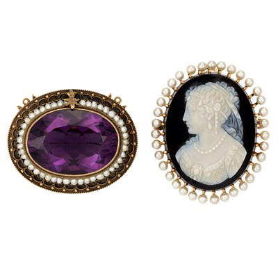 Lot 79 - Antique Gold, Amethyst and Seed Pearl Brooch/Clasp and Hardstone Cameo and Seed Pearl Pendant-Brooch