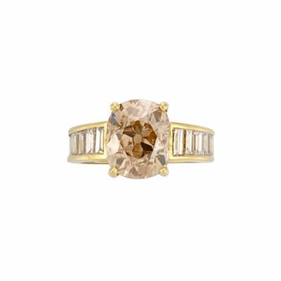 Lot 701 - Gold, Fancy Brown-Yellow Diamond and Diamond Ring
