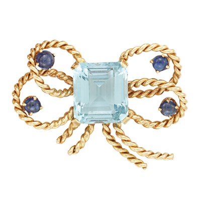 Lot 155 - Gold, Aquamarine and Cabochon Sapphire Bow Brooch