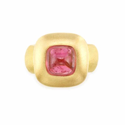 Lot 278 - Gold and Cabochon Pink Tourmaline Ring, Morelli