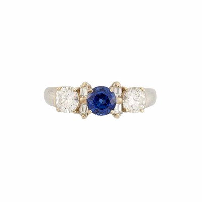 Lot 853 - White Gold, Sapphire and Diamond Ring