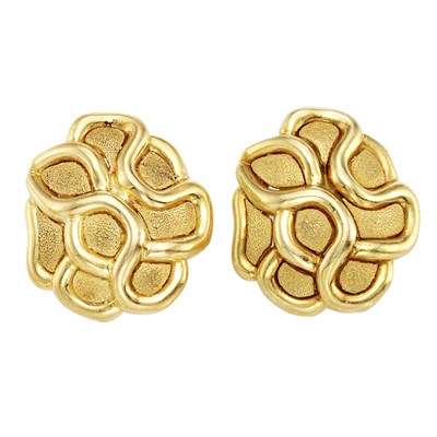Lot 822 - Pair of Gold Earclips, Tambetti