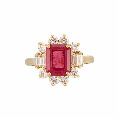 Lot 677 - Gold, Pink Tourmaline and Diamond Ring
