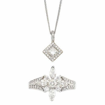 Lot 751 - Platinum and Diamond 'Star' Ring and White Gold and Diamond Pendant with Chain, Kwiat