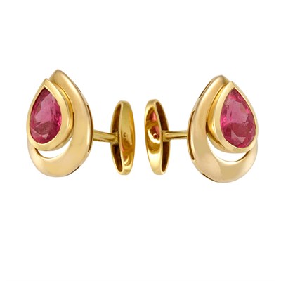 Lot 381 - Pair of Gold and Pink Tourmaline Cufflinks