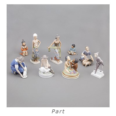 Lot 344 - Group of Fourteen Continental Porcelain...