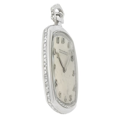Lot 98 - Gentleman's Platinum Open Face Dress Watch, Patek Philippe & Cie.