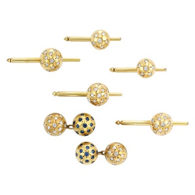 Lot 89 - Gold, Diamond and Sapphire Dress Set, Van Cleef & Arpels
