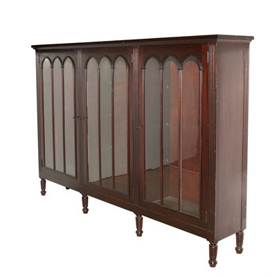 Lot 288 - Georgian Style Mahogany Bookcase Cabinet...
